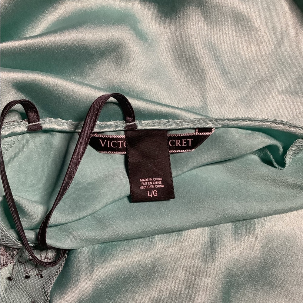 Victoria secret slip dress - Picture 5 of 5